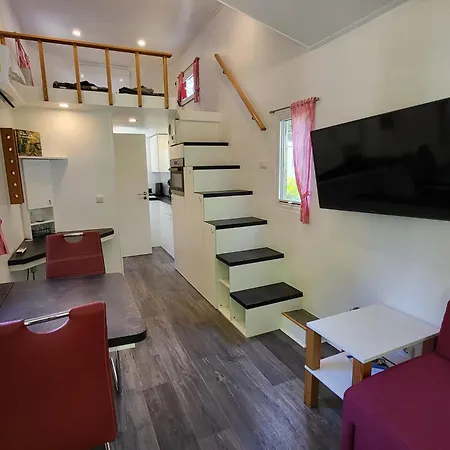 Holiday home Tinyhaus 41 Luett Huus By Interhome *