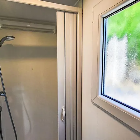 Tinyhaus 41 Luett Huus By Interhome